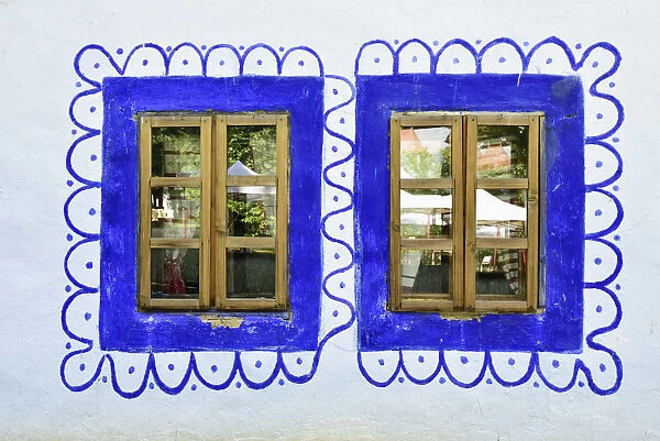 Windows of a traditional house of Campanii de Sus, dating back to the 19th