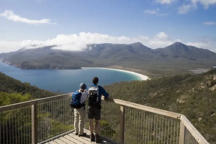 Framed Print : Wineglass Bay lookout on the Freycinet Peninsula Framed Print : Wineglass Bay lookout on the Freycinet Peninsula