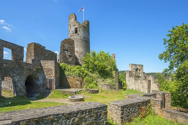 Winneburg castle near Cochem, Mosel valley, Eifel, Rhineland-Palatinate, Germany