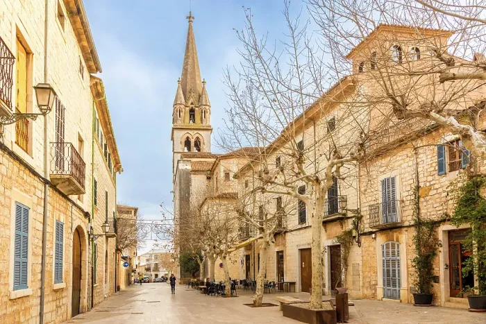 Framed Print : Winter atmosphere in the old town with view of the church of Binissalem, Mallorca, Balearic Islands, Spain Framed Print : Winter atmosphere in the old town with view of the church of Binissalem, Mallorca, Balearic Islands, Spain