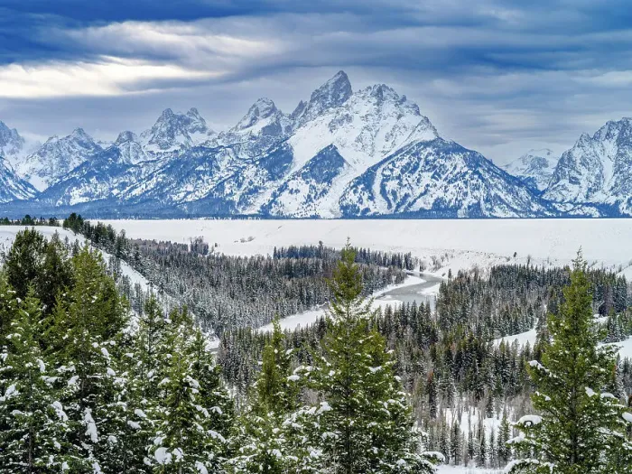 Framed Print : Winter Landscape of Snake River Grand Teton National Park, Wyoming, USA Framed Print : Winter Landscape of Snake River Grand Teton National Park, Wyoming, USA