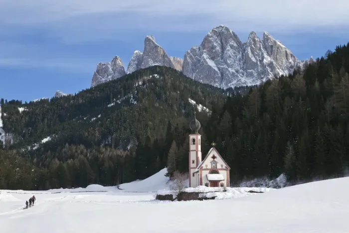 Framed Print : Winter landscape of St Johann Church in Ranui in Villnoss, , Geisler Spitzen (3060m)