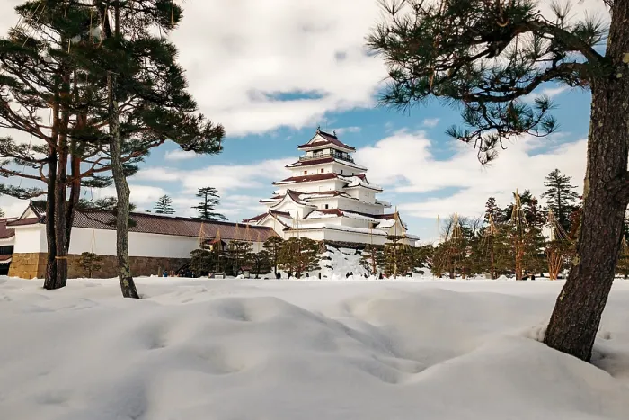 Framed Print : Winter scene of Tsuruga Castle in Aizu, Japan, covered in snow Framed Print : Winter scene of Tsuruga Castle in Aizu, Japan, covered in snow