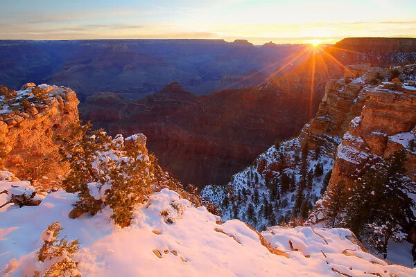 Winter Sunrise, Grand Canyon National Park, Arizona, USA