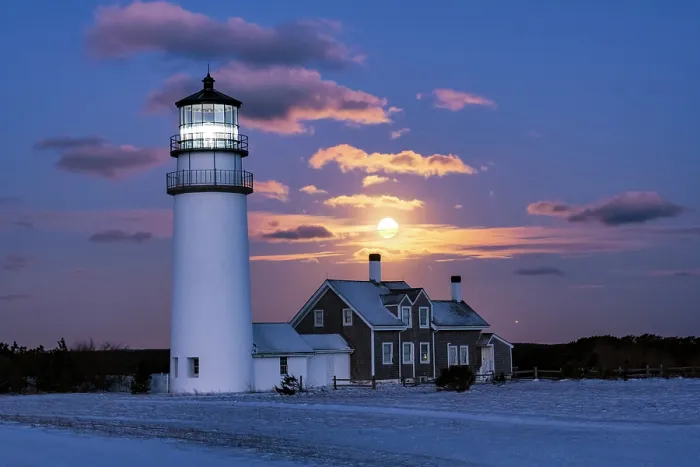 Framed Print : Winter sunrise with full moon at Highland Lighthouse, Cape Cod, North Truro, Massachusetts, USA Framed Print : Winter sunrise with full moon at Highland Lighthouse, Cape Cod, North Truro, Massachusetts, USA