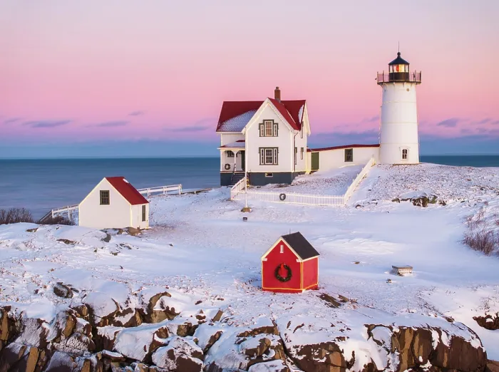 Framed Print : Winter sunset at Nubble Lighthouse, York, Maine, USA Framed Print : Winter sunset at Nubble Lighthouse, York, Maine, USA