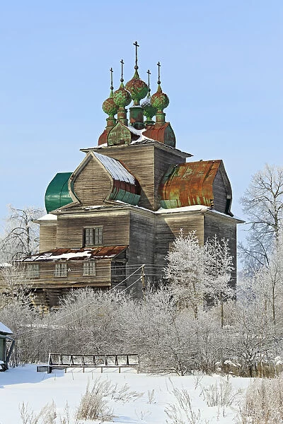 Wooden Dormition church (1694), Nelazskoe, Vologda region, Russia