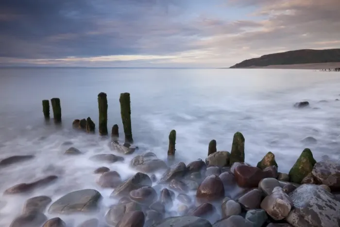 Framed Print : Wooden groyne on Porlock Beach, Exmoor, Somerset, England. Summer Framed Print : Wooden groyne on Porlock Beach, Exmoor, Somerset, England. Summer