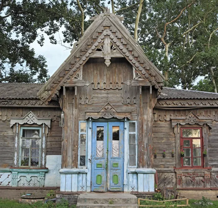 Framed Print : Wooden house, 1900s, Moshny, Cherkasy Oblast, Ukraine