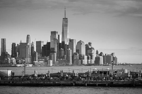 One World Trade Center, Lower Manhattan (downtown) from New Jersey, New York City, USA