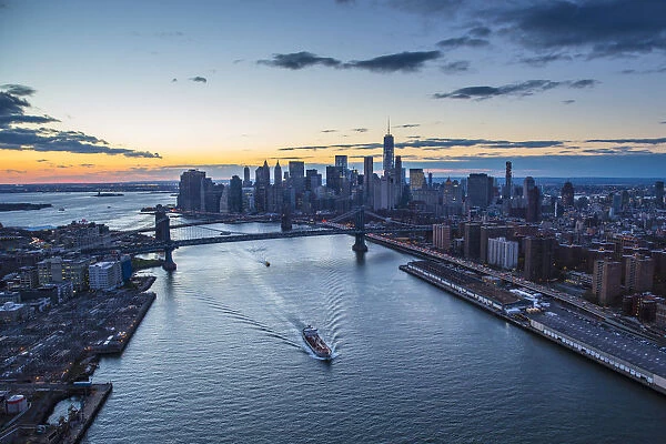 One World Trade Center, Manhattan and Brooklyn Bridges, Manhattan, New York City