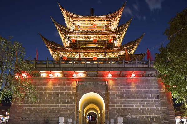 Wu Hua Gate at dusk, Dali, Yunnan, China