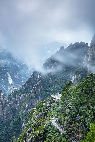 Yellow Mountains, Huangshan, Anhui, China (UNESCO World Heritage Site)