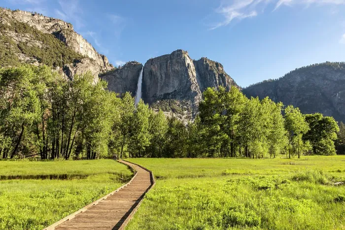 Framed Print : Yosemite Falls, Yosemite National Park, California, USA