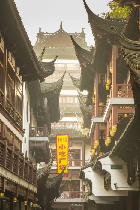 Framed Print : Yu Yuan Gardens, Shanghai, China Framed Print : Yu Yuan Gardens, Shanghai, China