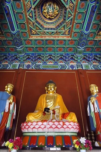 Yuan Dynasty Miaoying White Dagoba Temple