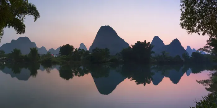 Framed Print : Yulong River at dusk, Yangshuo, Guangxi, China Framed Print : Yulong River at dusk, Yangshuo, Guangxi, China