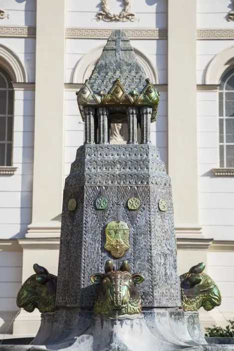 Framed Print : Zsolnay Fountain outside the Church of the Good Samaritan, Pecs, Southern Transdanubia
