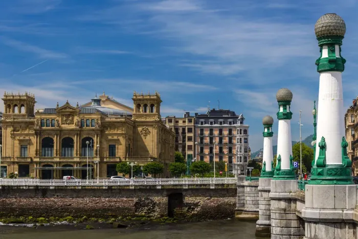 Framed Print : Zurriola Bridge and Victoria Eugenia Theatre behind, Donostia San Sebastian, Gipuzkoa Framed Print : Zurriola Bridge and Victoria Eugenia Theatre behind, Donostia San Sebastian, Gipuzkoa