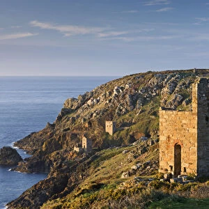 Abandoned Cornish tin mine engine houses on the cliffs at Botallack, Cornwall, England