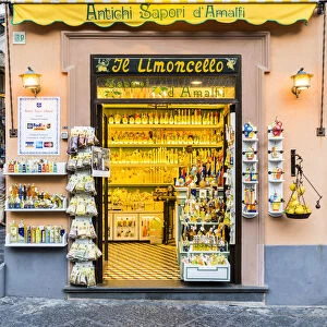 Amalfi, Amalfi coast, Salerno, Campania, Italy. Typical limoncello shop in Amalfi