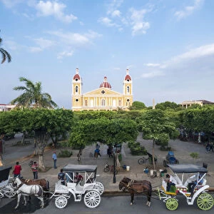 Americas, Central America, Nicaragua, Granada, the plaza de la catedral (cathedral square