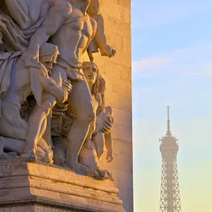 Arc De Triomphe With Eiffel Tower In The Background, Paris, France, Western Europe Arc De Triomphe With Eiffel Tower In The Background, Paris, France, Western Europe