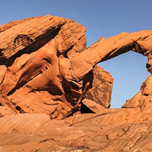 Arch Rock, Valley of Fire State Park, Nevada, USA
