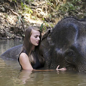 Asia, South East Asia, Cambodia, Mondulkiri, Elephant Sanctuary, woman volunteer