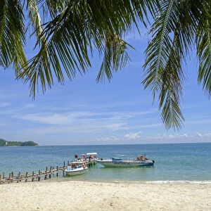 Asia, South East Asia, Vietnam; Hoi An, Cham Island, a pristine beach on Cham Island