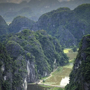 Asia, South East Asia, Vietnam, Ninh Binh, Tam Coc, elevated view of the karst limestone