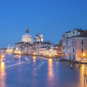 Basilica di Santa Maria della Salute, Grand Canal, Venice, Veneto, Italy