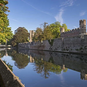 The Bishops Palace and moat in the cathedral city of Wells, Somerset, England