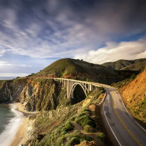 Bixby Bridge, Big Sur Coastline, California, USA