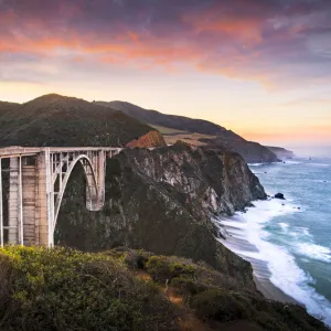 Bixby creek bridge, Cabrillo road, Pacific coast Highway, Monterey, California, USA