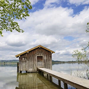Boats house with jetty at lake Kochelsee, Kochel am See, Toelzer Land, Upper Bavaria