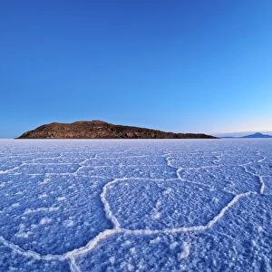 Bolivia, Potosi Department, Daniel Campos Province, Salar de Uyuni, View towards