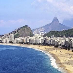 Brazil, City of Rio de Janeiro, Leme, Copacabana Beach viewed from the Forte Duque