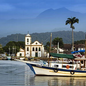 Brazil, Green Coast (Costa Verde), historic Portuguese colonial centre of Paraty town