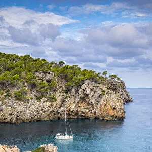 Cala De Deia, Serra de Tramuntana, Mallorca (Majorca), Balearic Islands, Spain