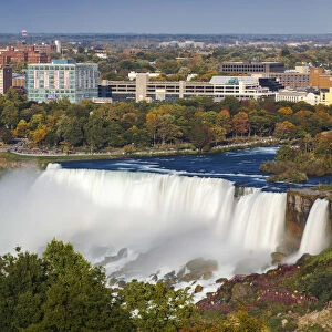 Canada and USA, Ontario and New York State, Niagara, Niagara Falls, View of The American
