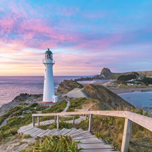 Castlepoint lighthouse at dawn. Castlepoint, Wairarapa region, North Island, New Zealand