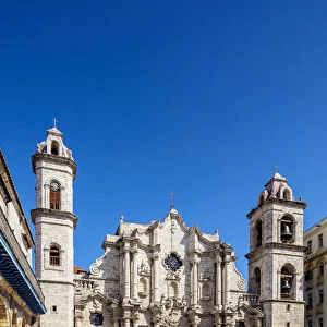 Cathedral of San Cristobal, Plaza de la Catedral, La Habana Vieja, Havana