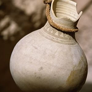 A ceramic pot in Nizwa Fort