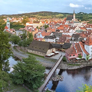 Cesky Krumlov, South Bohemia, Czech Republic, Europe, view of the old town with the