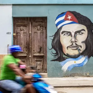 Che Guevara Mural Painting, Centro Habana, Havana, La Habana Province, Cuba Che Guevara Mural Painting, Centro Habana, Havana, La Habana Province, Cuba