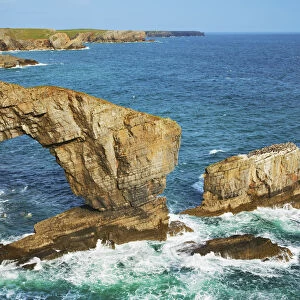 Cliff landscape at Green Bridge of Wales - United Kingdom, Wales, Pembrokeshire, Pembroke