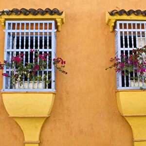 Colombia, Bolivar, Cartagena De Indias, Old walled city, Windows of colonial house