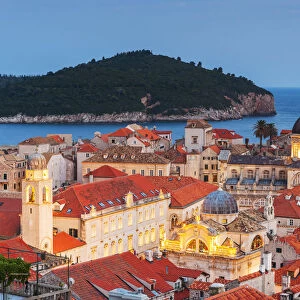 Croatia, Dubrovnik, Old town at dusk