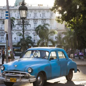 Cuba, Havana, Havana Vieja, detail of 1950s-era US car